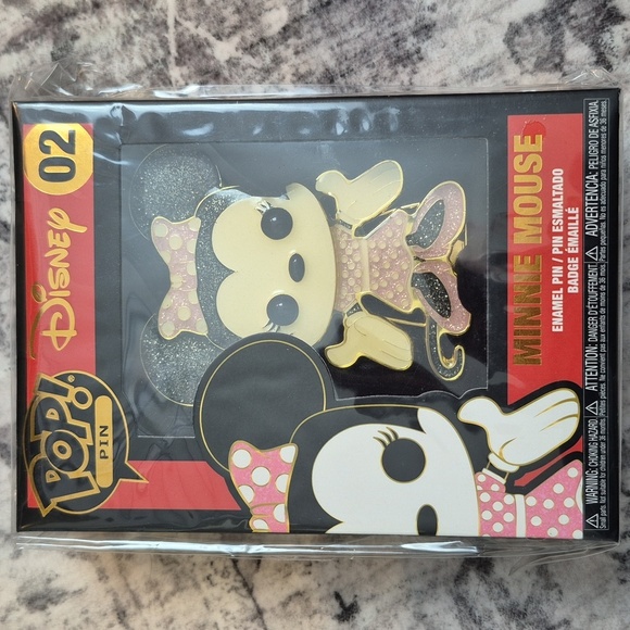 Disney Funko Pop! Large Mickey and Minnie Mouse Pins - Picture 3 of 3